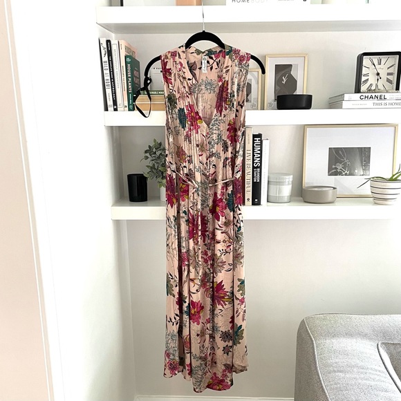 AMERICAN RAG M Floral Dress - Picture 1 of 4